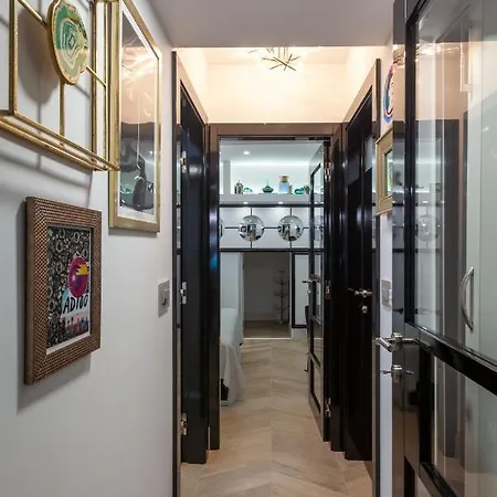 Boutique Hedonist Apartment