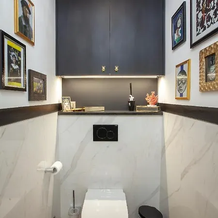 Boutique Hedonist Apartment Makarska