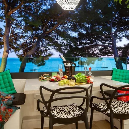 Boutique Hedonist Apartment