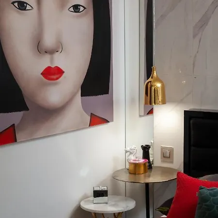 Boutique Hedonist Apartment