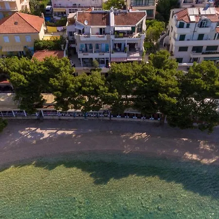 Boutique Hedonist Apartment